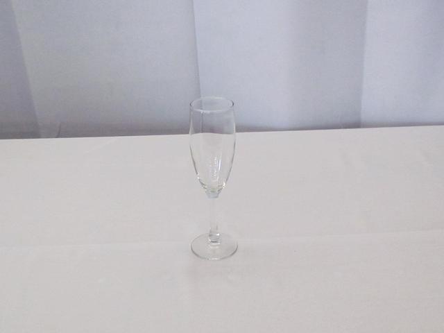 4.5oz Champagne Glass Flute - Glassware