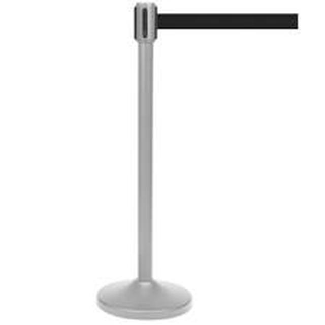 Silver Stanchions w/ 7' Retractable line